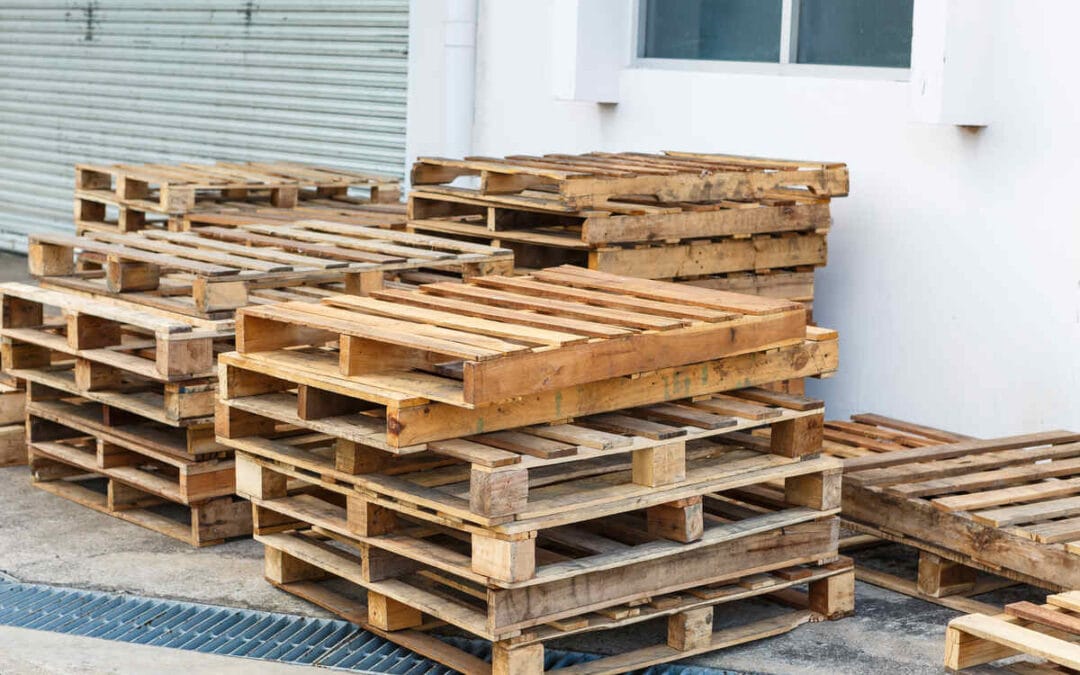 The Advantages of Using Custom Wood Pallets for Warehousing & Logistics