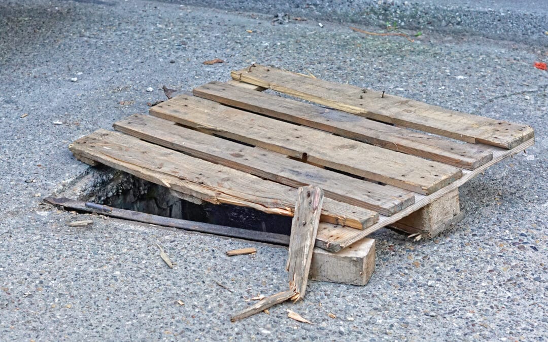 How Damaged Skids Impact Workplace Safety and Product Loss?